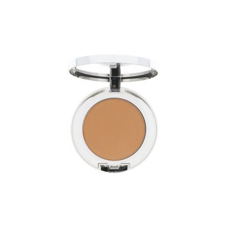Base + corrector Clinique beyond perfecting powder foundation + concealer sand.
